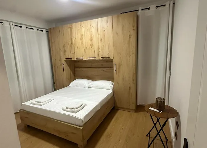 R&r Mali Robit Apartment Golem (Tirana)